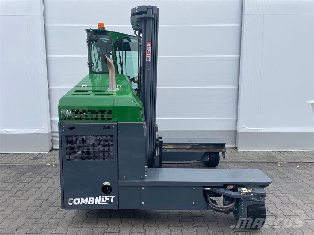 Combilift C4000 侧卸式铲车