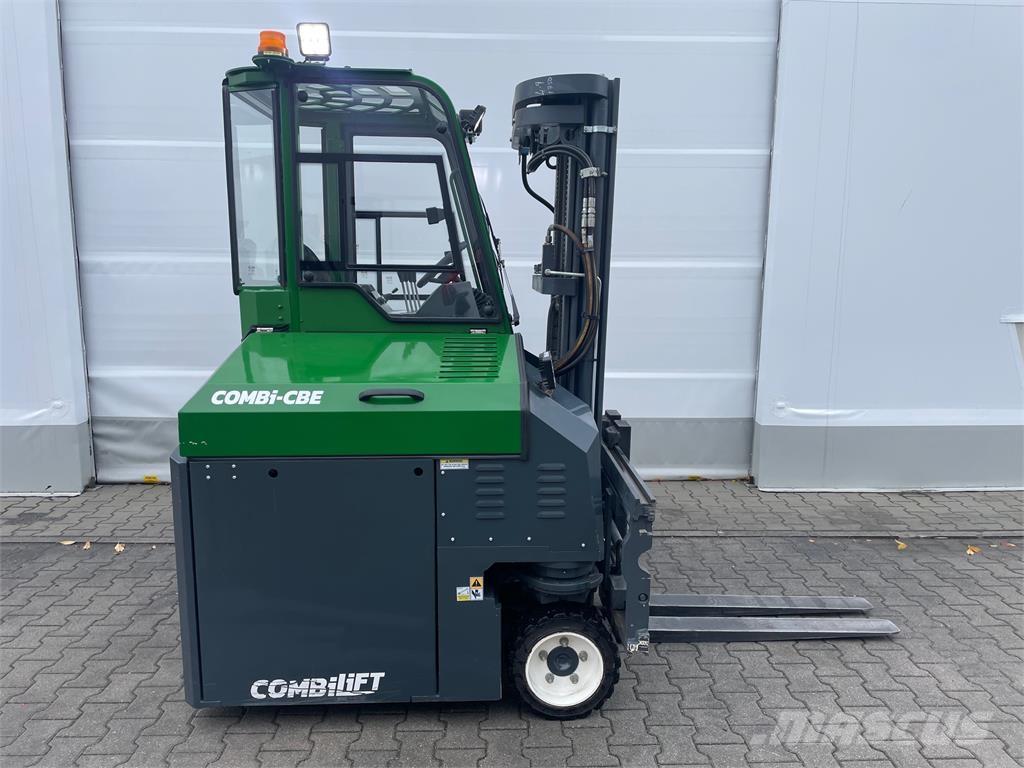 Combilift CBE 2500 侧卸式铲车