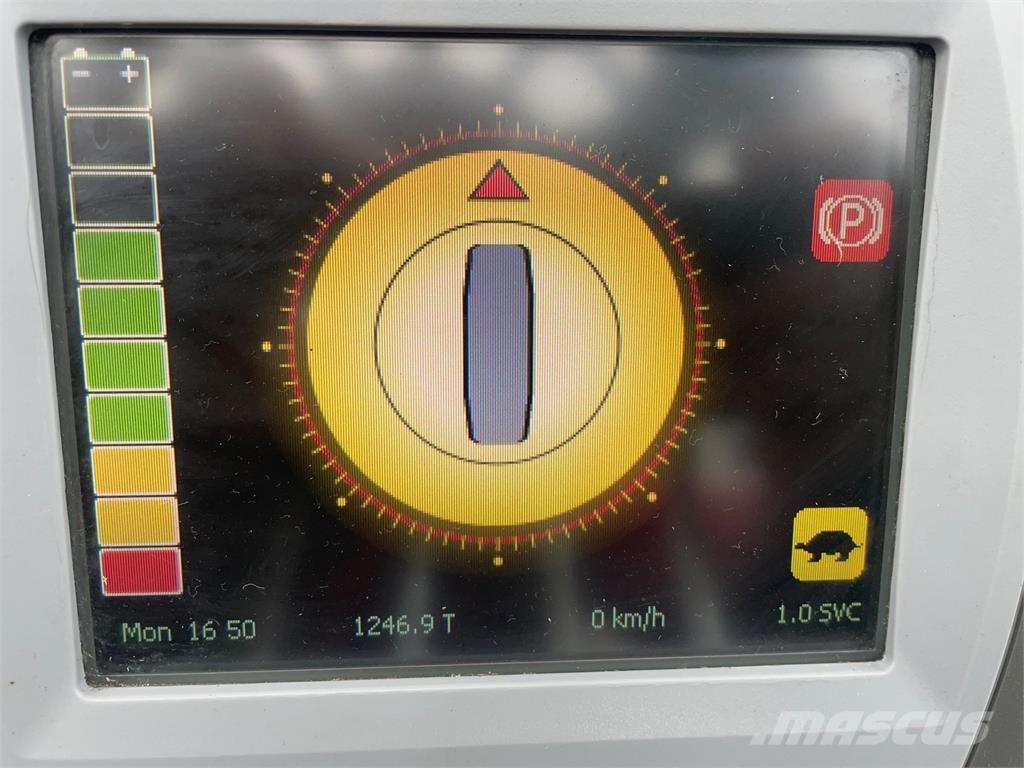 Combilift CBE 2500 侧卸式铲车