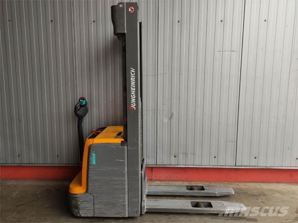Jungheinrich EJC 214 手推堆垛车