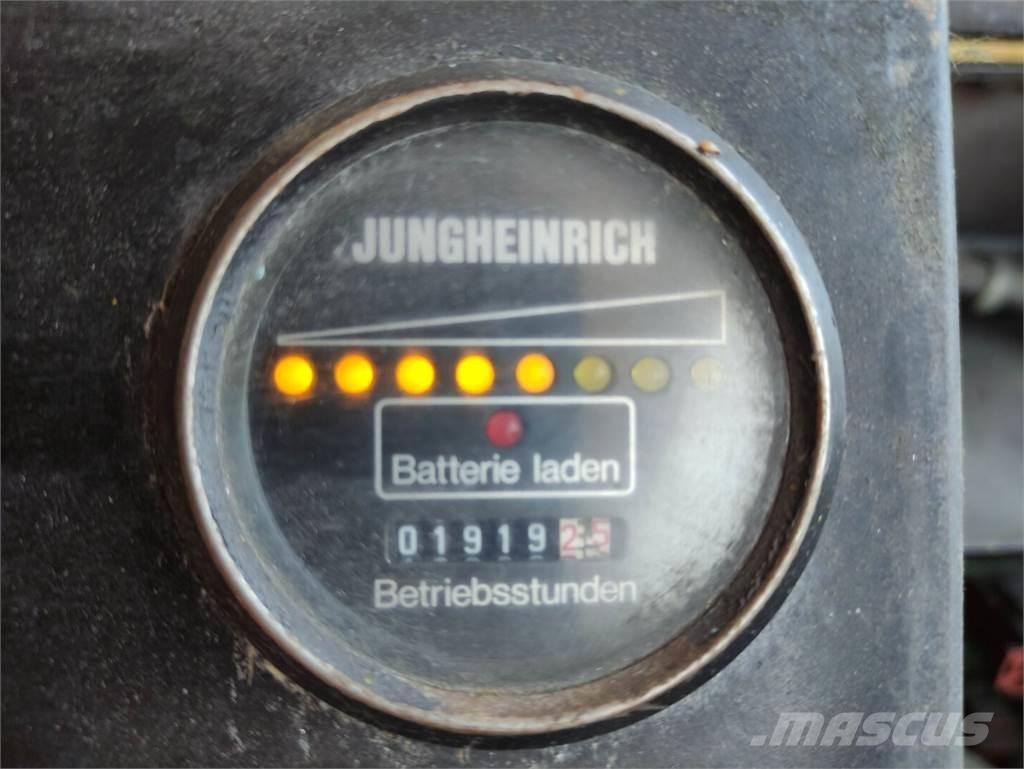 Jungheinrich EJC A 12.5 手推堆垛车