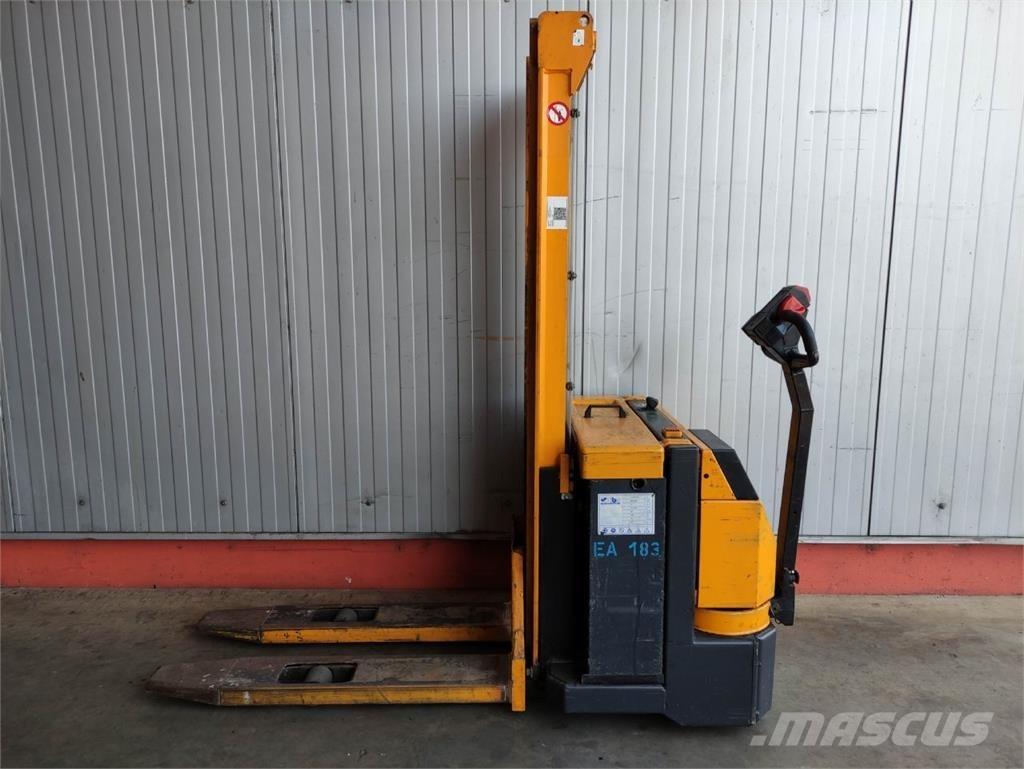 Jungheinrich EJC A12.5 G 手推堆垛车