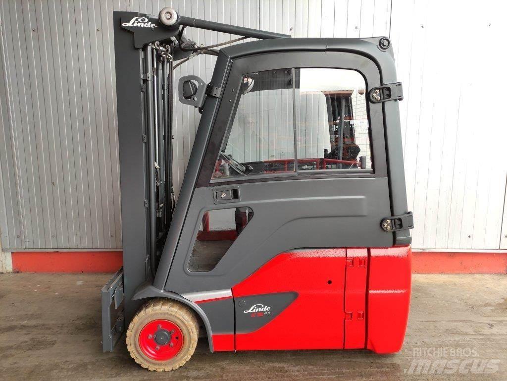 Linde E16-02-386 电动叉车