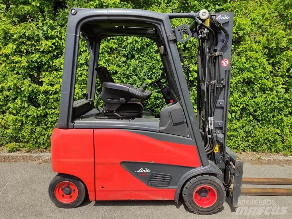 Linde E20-PH-02 电动叉车