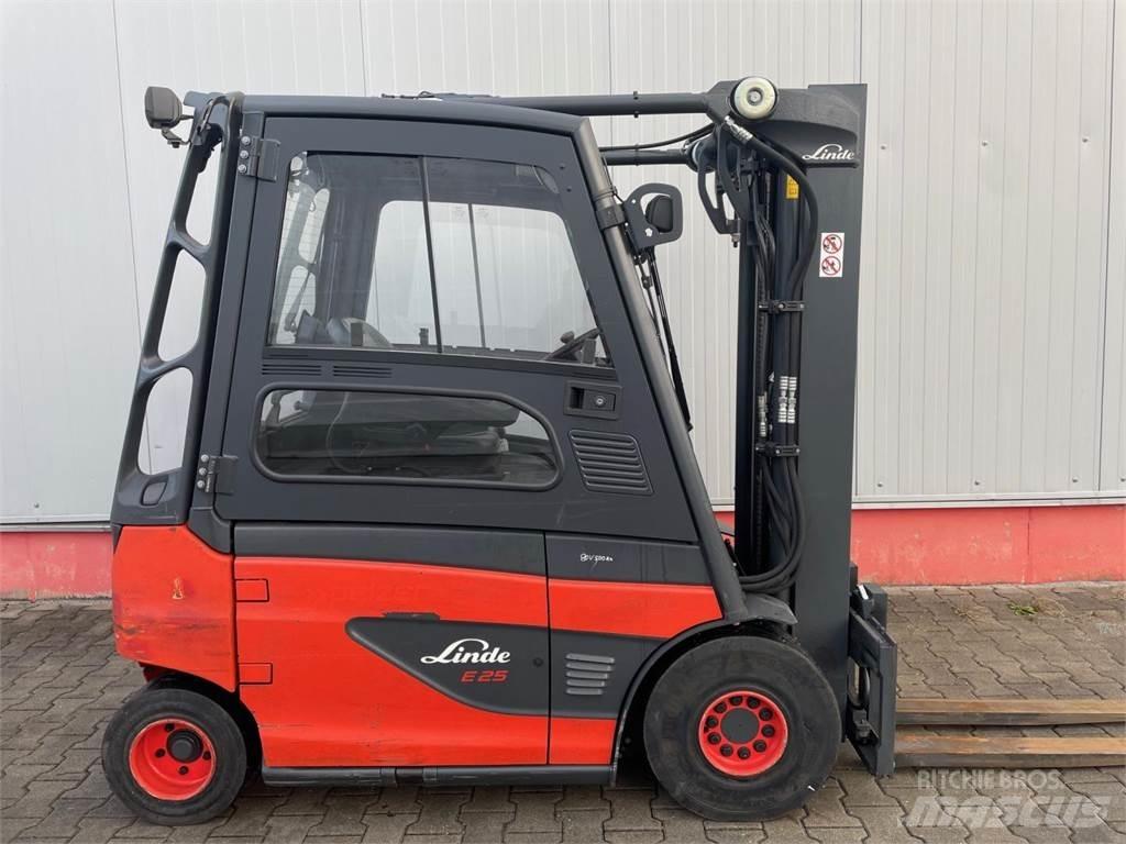 Linde E25-01-387 电动叉车