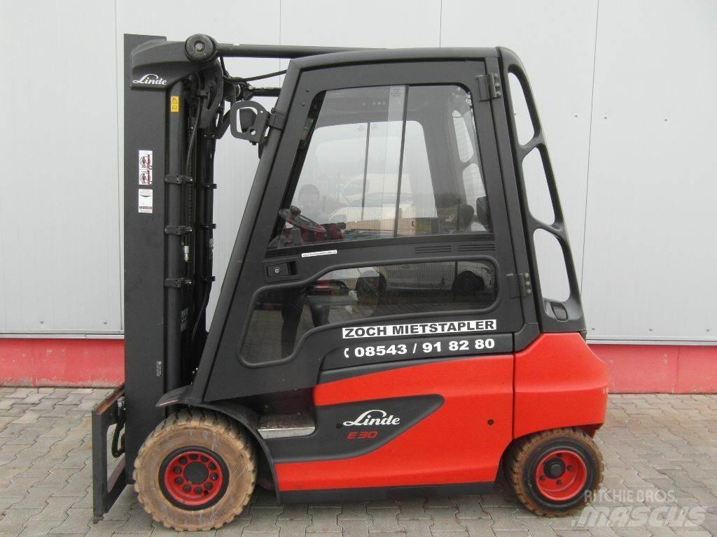 Linde E30-01-387 电动叉车