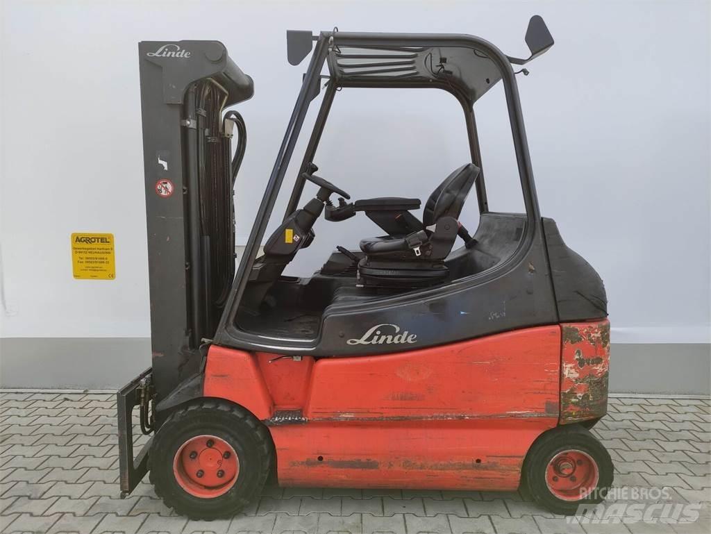 Linde E30/03/600-336 电动叉车