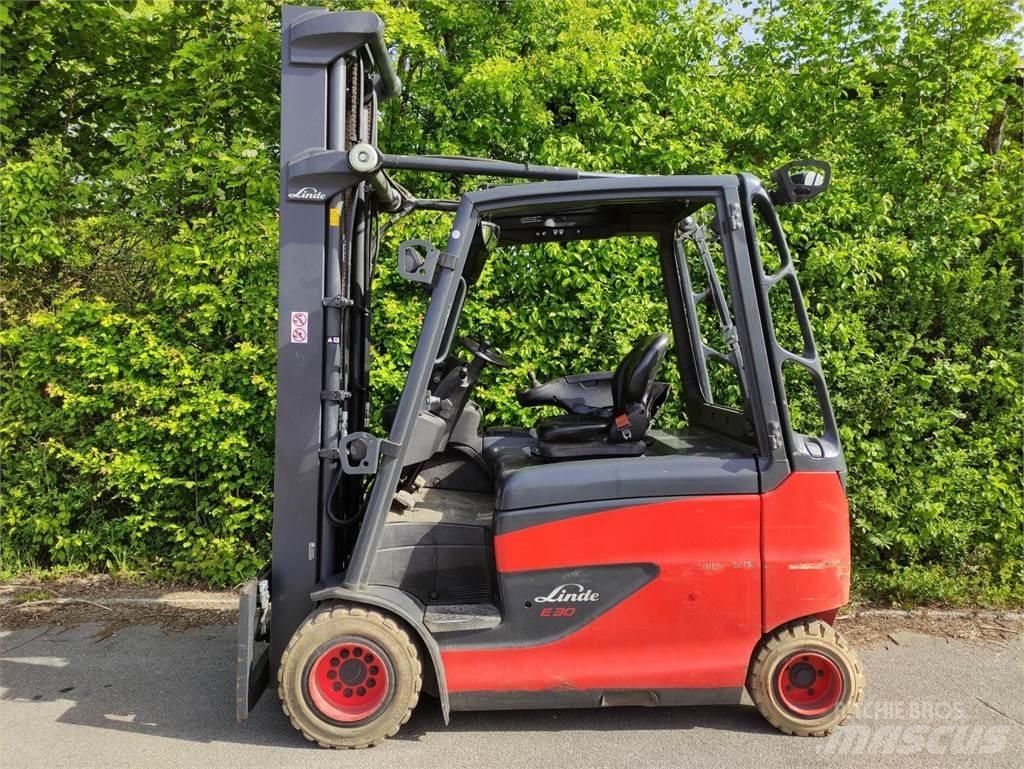 Linde E30HL-01/600-387 电动叉车