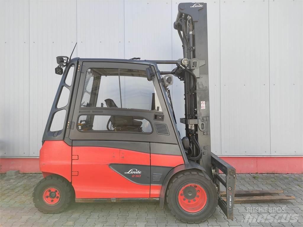 Linde E50HL-01/600-388 电动叉车