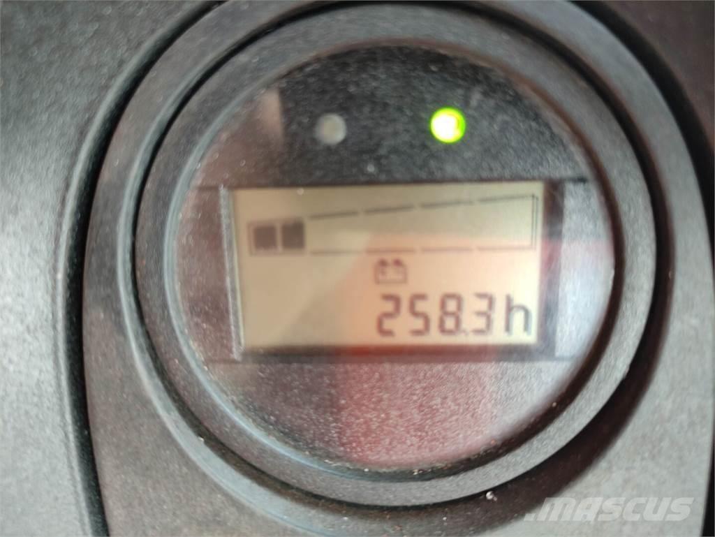 Linde T18-1152 (LACK NEU) 手摇升降机
