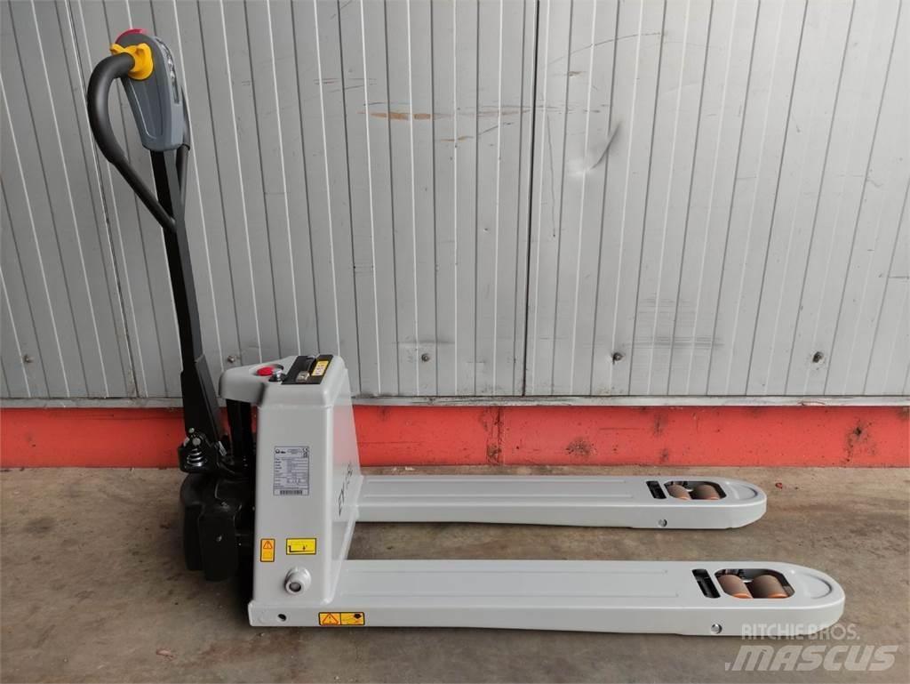 Pramac EY15L *NEU* 手摇升降机