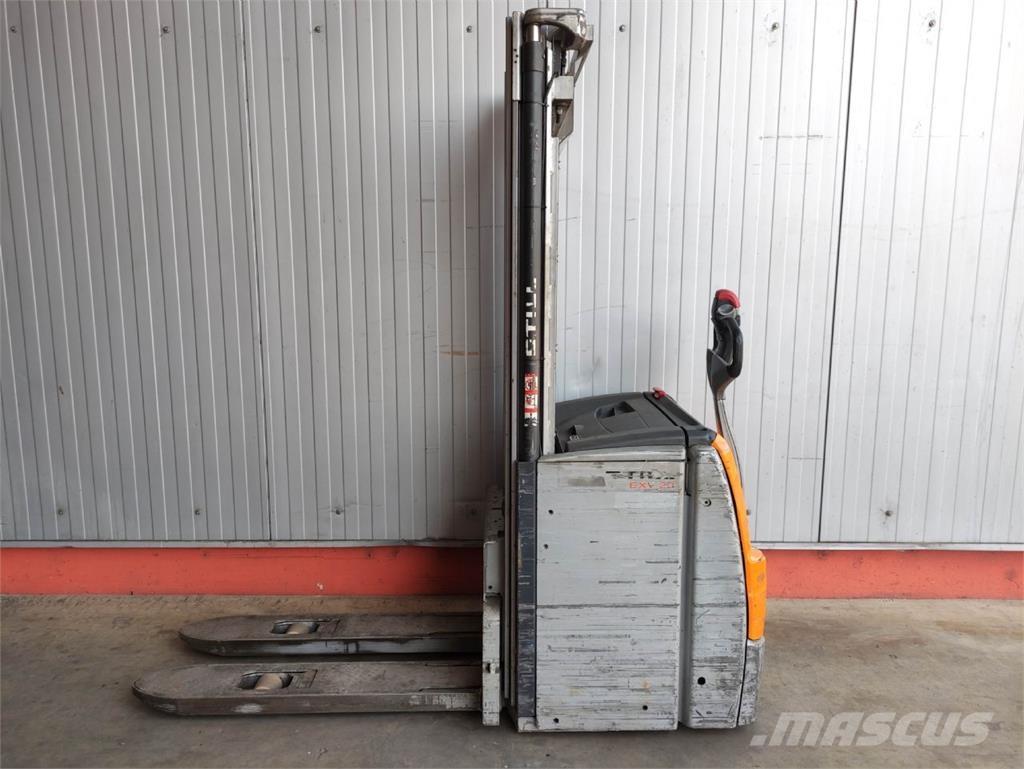 Still EXV 20 手推堆垛车