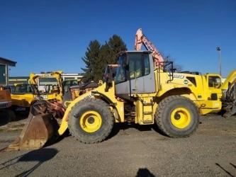 New Holland W 190