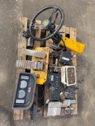 Bell B 25 USED PARTS CAB