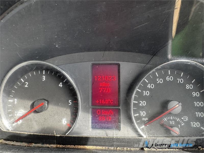 Volkswagen CRAFTER 车载式高空作业车