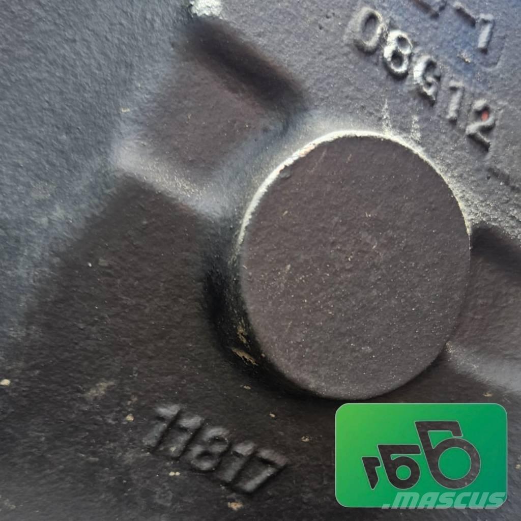 Deutz-Fahr Agrovector 30.7 Drive axle 371717 Carraro 26.20M 底盘和悬架
